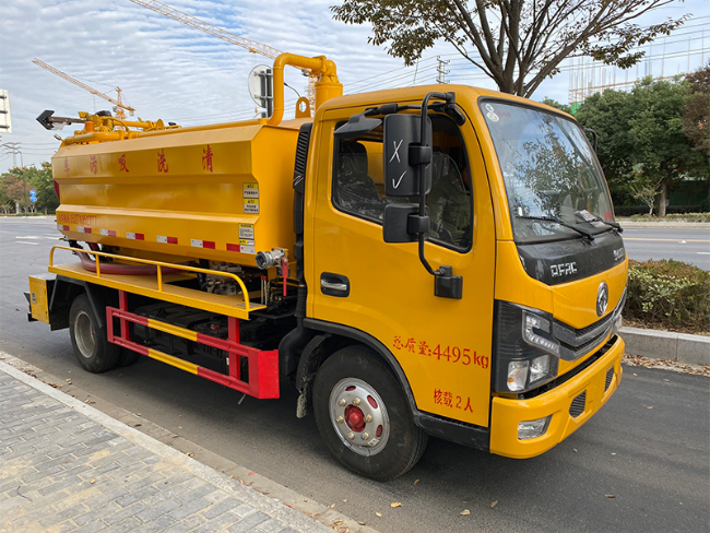 沙坪坝清洗吸污车